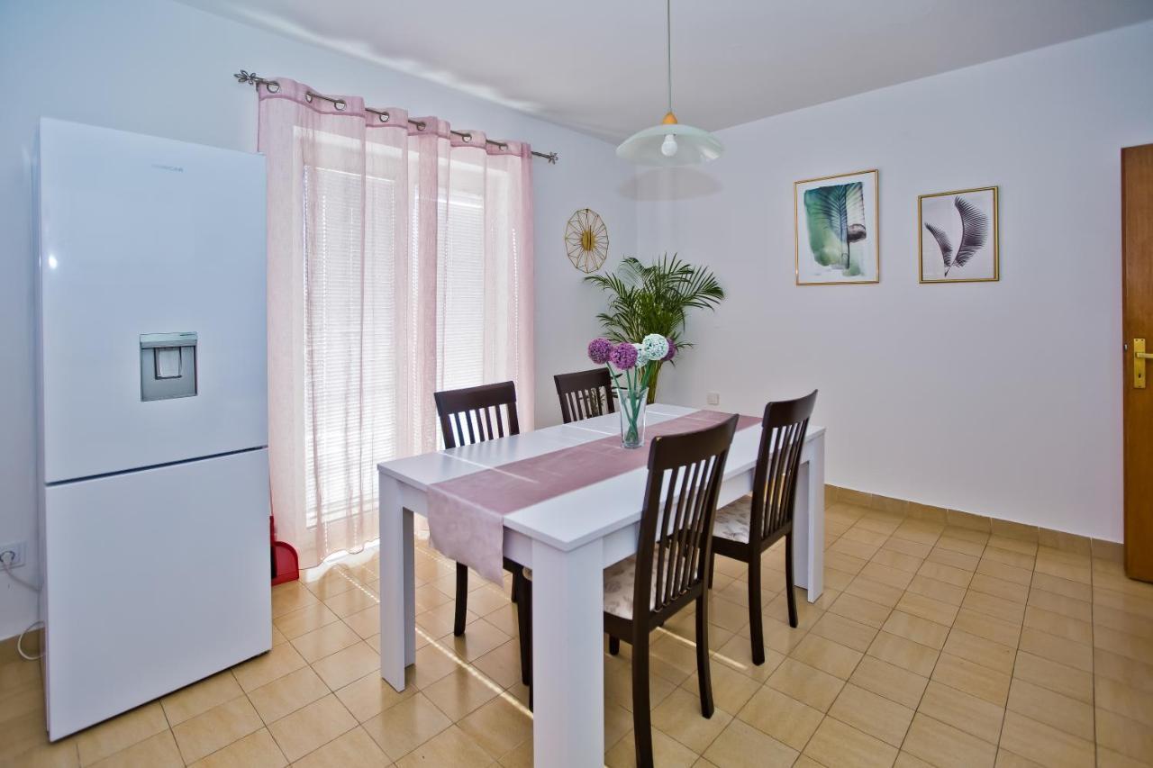 Apartments And Rooms Marija هفار المظهر الخارجي الصورة