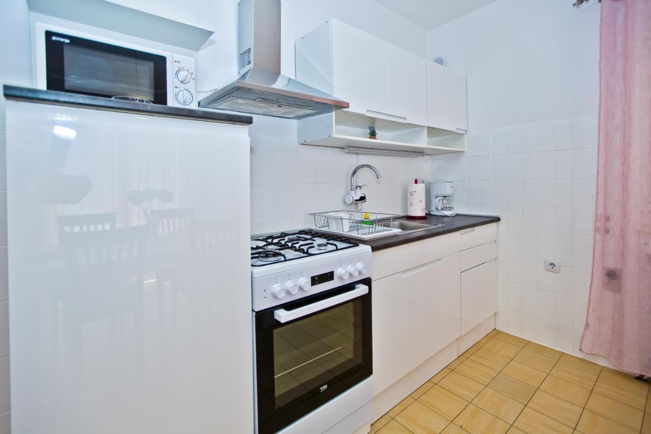 Apartments And Rooms Marija هفار المظهر الخارجي الصورة