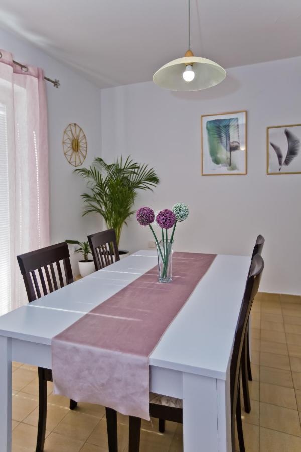 Apartments And Rooms Marija هفار المظهر الخارجي الصورة