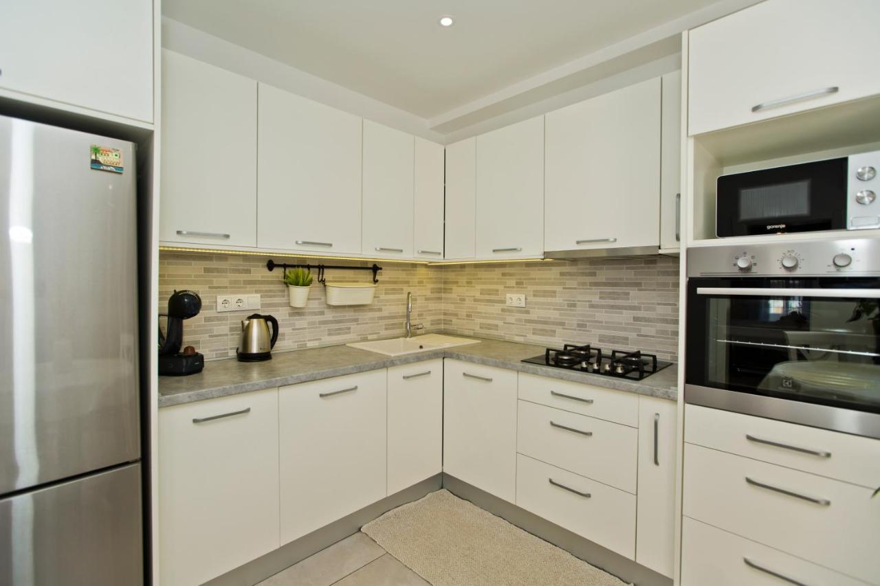 Apartments And Rooms Marija هفار المظهر الخارجي الصورة